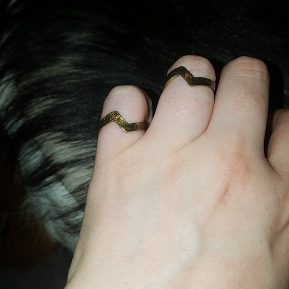 Antique Rings - Picture 2 of 2